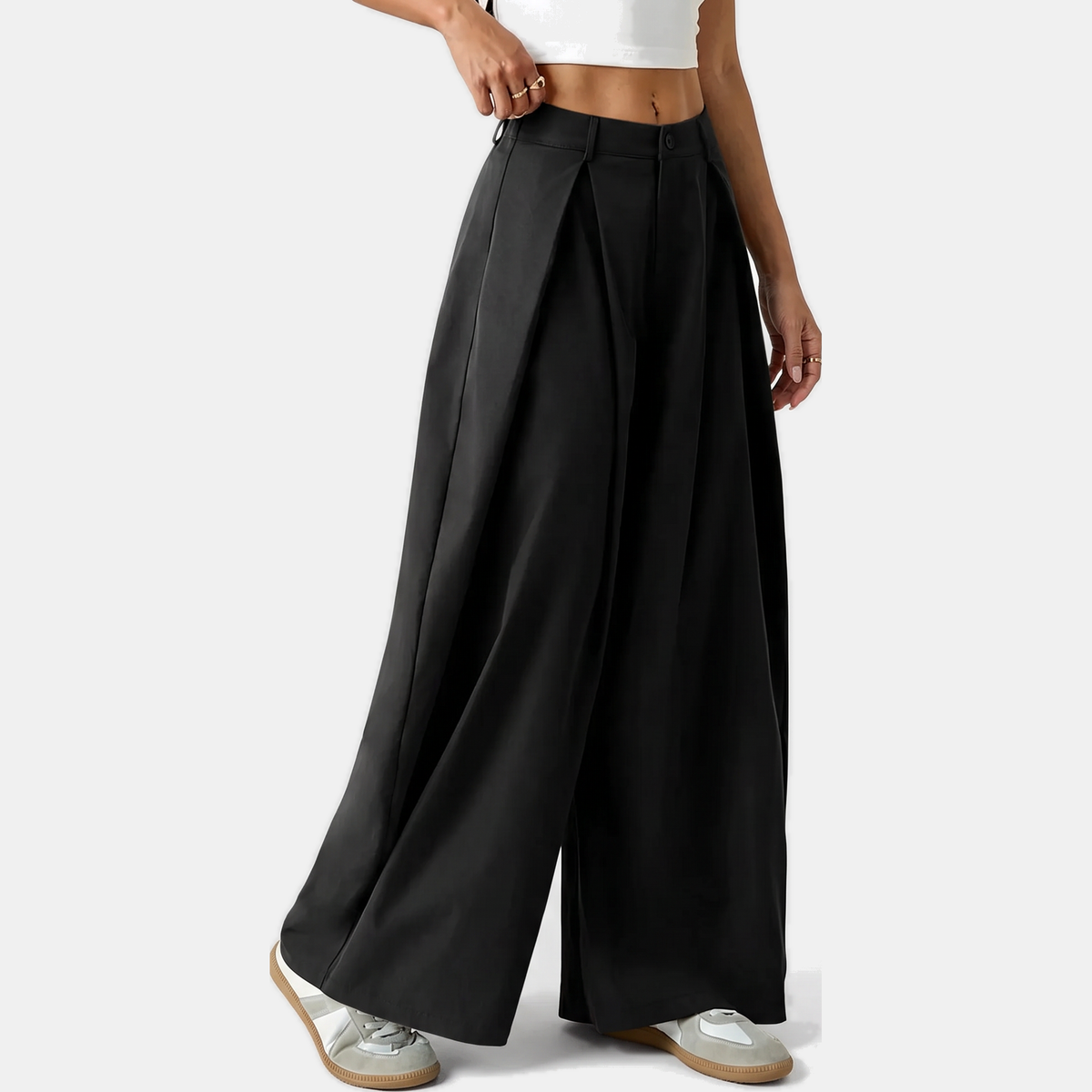 Women's Pleated Low Rise Wide Leg Trousers