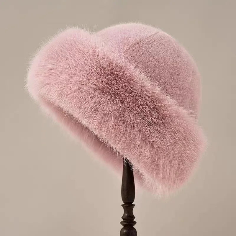 Claudia | Pleated Plush Hat