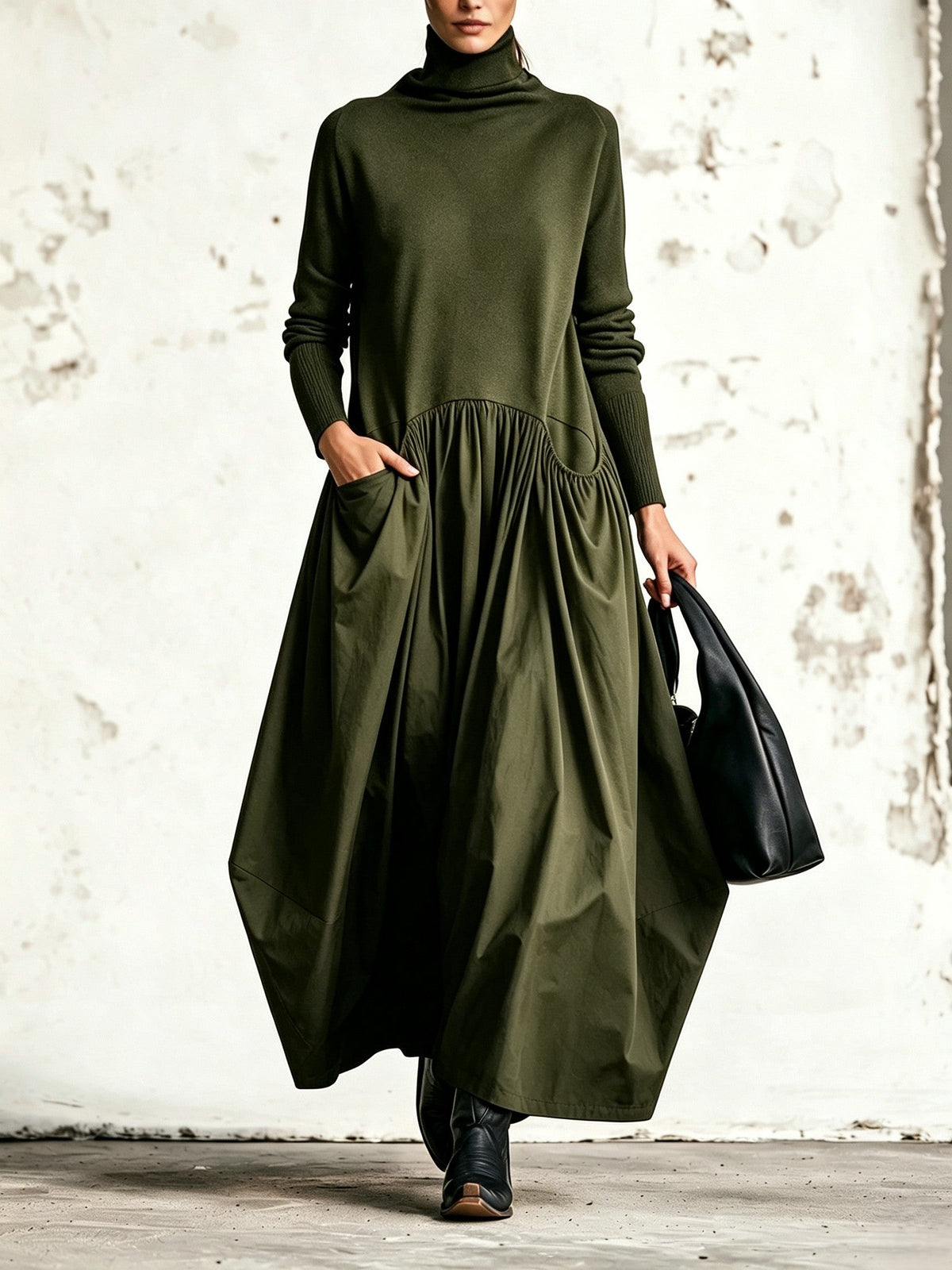 Ana | Oversized Black Maxi Dress with High Collar and Pockets