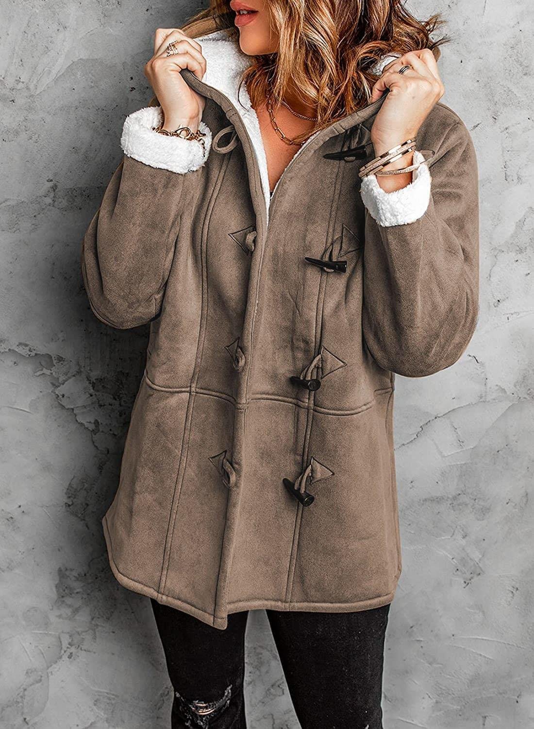 Amare™ | Stylish Women's Jacket with Hood and Wool