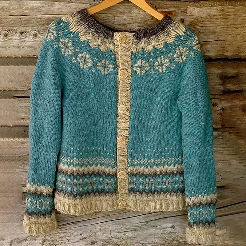 Allaira | Warm Retro Cardigan
